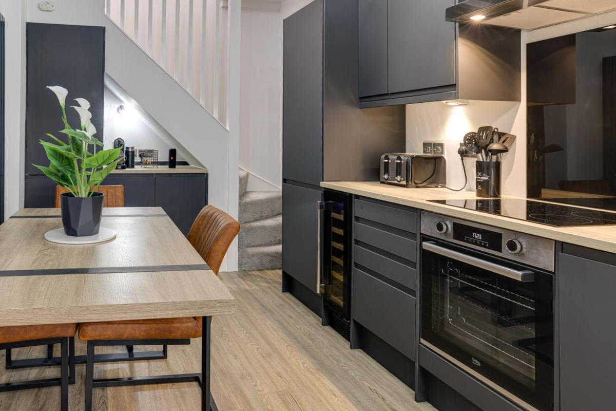 Beam End Snainton - Modern 2-Bedroom Stone Cottage Екстериор снимка