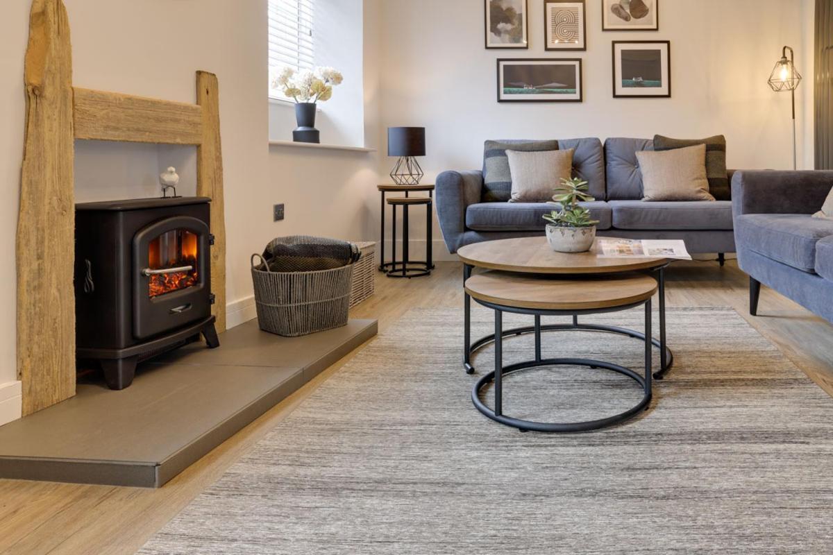 Beam End Snainton - Modern 2-Bedroom Stone Cottage Екстериор снимка